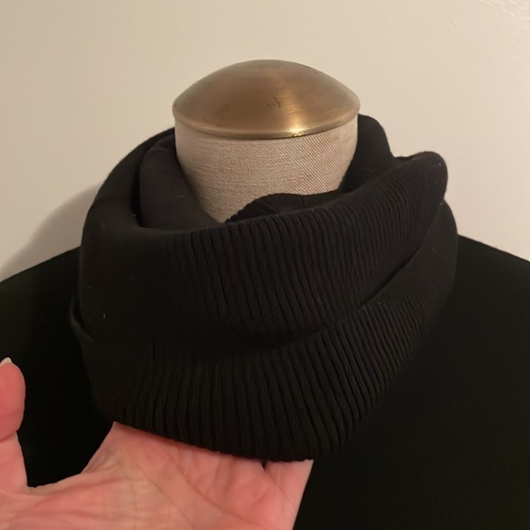 Diane von Furstenberg 'Ahiga' Floral Jacquard Cowl Neck Sweater - Picture 7 of 16